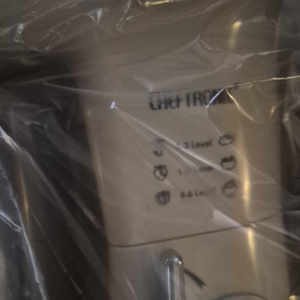 Mixer - Picture 3 of 12